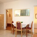 Apartman With Parking Space Orebic, Peljesac - 10075 *