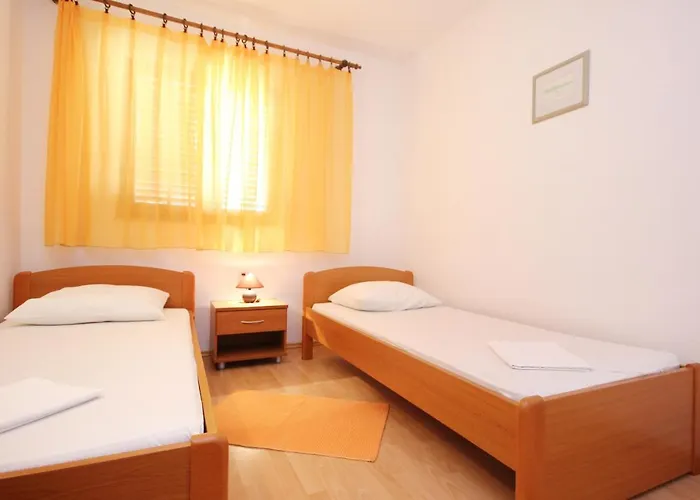 With Parking Space Orebic, Peljesac - 10075