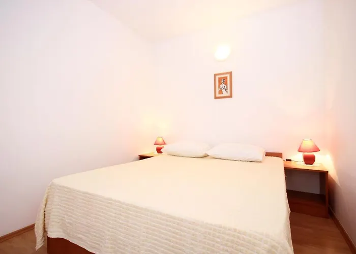 With Parking Space Orebic, Peljesac - 10075