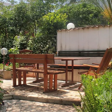 Apartments With A Parking Space Orebic, Peljesac - 10075 Apartment *
