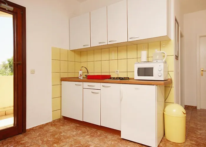 With Parking Space Orebic, Peljesac - 10075 Orebić