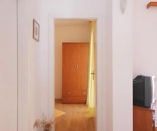 Apartman With Parking Space Orebic, Peljesac - 10075 *